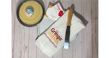 Load image into Gallery viewer, Un Besito Gift Set